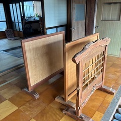 収納棚の画像