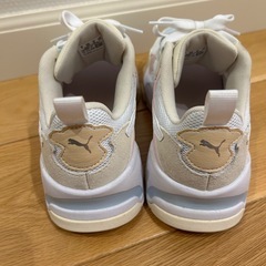 PUMAレディーススニーカー2点まとめ売りの画像