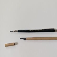 文房具　セット　カラーペン　色ペン　ペンケース　画用紙　ホッチキス　芯　絵の具　白　書道　筆書道液　彫刻刀　シャープペンシルの画像