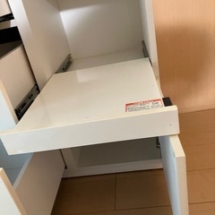 食器棚　家具の画像