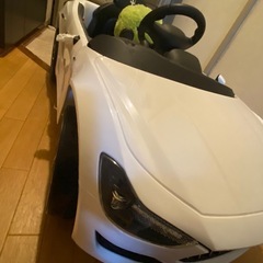 子供自動車の画像