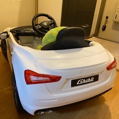 子供自動車の画像