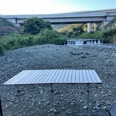 キャンプ　アウトドア　テーブル　イス　チェアの画像