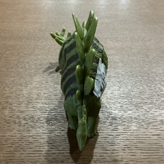 恐竜🦖おもちゃフィギュアマスコットステゴサウルス植物食恐竜ハッピーセット🍔手のひらサイズ緑茶色の画像
