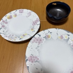 食器の画像