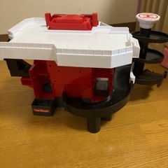 変形ファイヤーステーションの画像
