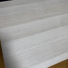 IKEA デスク　テーブルの画像