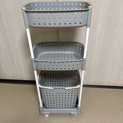 【新品・未使用】3段　ランドリーバスケットの画像