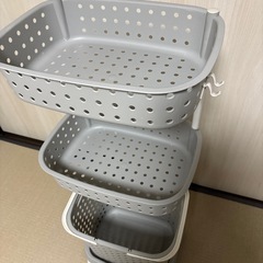 【新品・未使用】3段　ランドリーバスケットの画像
