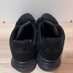 アディダス　adidas スニーカー27センチの画像
