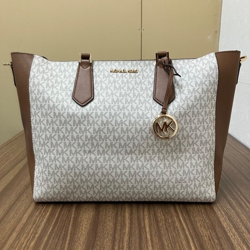 MICHAEL KORS　マイケルコース トートバッグ 茶　ブラウン 白　ホワイト　金　ゴールド