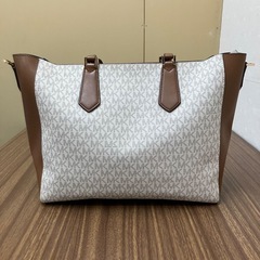 MICHAEL KORS　マイケルコース トートバッグ 茶　ブラウン 白　ホワイト　金　ゴールドの画像