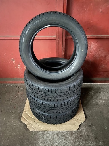 スタッドレス　165\60r15 VRX 4本セット
