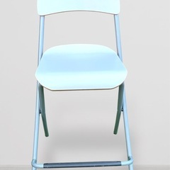 IKEA 折りたたみチェア ホワイト×グレー 耐荷重100kg コンパクト収納の画像