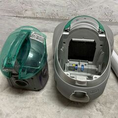 【National】 ナショナル 電気掃除機 MC-F300XG-G 2005年製 動作確認済み グリーン 掃除 家庭用品 家電 A0440の画像