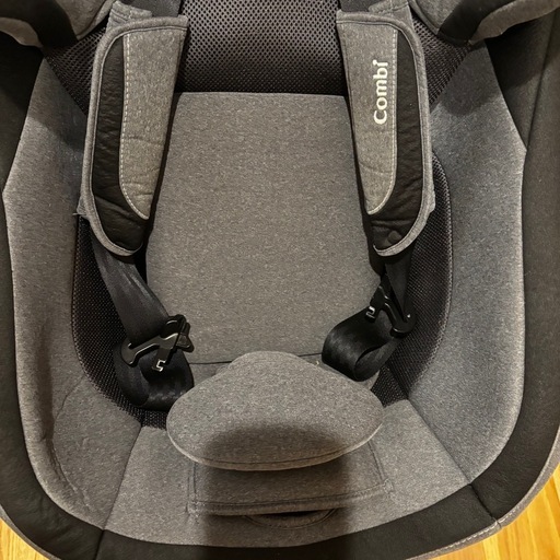 コンビ　ホワイトレーベル クルムーヴスマート ISOFIX JJ-650 グレー