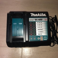makita マキタ　バッテリー充電器の画像