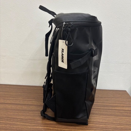 【未使用保管品】XLARGE エクストラ リュック バック ラージリュック ボックスリュック タグ付き ブラック ロゴ ナイロン メン