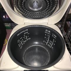 リサイクルショップどりーむ鹿大前店　No.2795　炊飯器　パナソニック　5合　２００９年製の画像