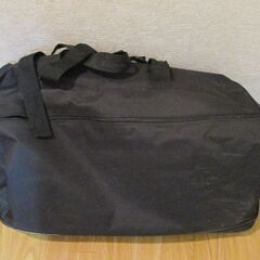 旅行用大型蛇腹バッグとNTT　REALTALK　C7　の画像