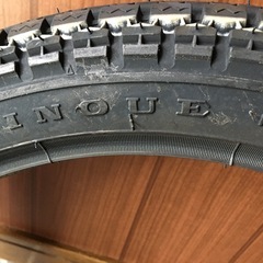 新品未使用品！オートバイ用タイヤ NR6  2.50-17 4PR の画像