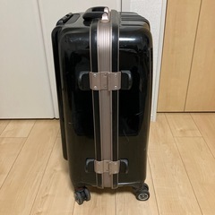 キャリーケースの画像