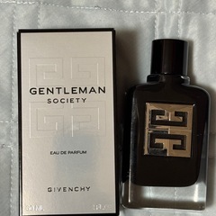 GIVENCHY香水60ml【値下げしました】の画像