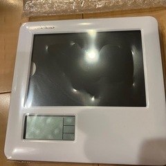 未使用品‼️
フォトフレーム電波時計の画像