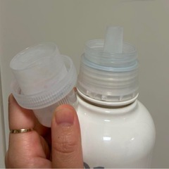 洗濯用洗剤ボトルの画像