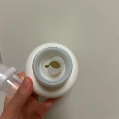 洗濯用洗剤ボトルの画像