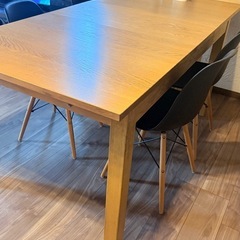 IKEA 伸縮テーブル イス4脚セットの画像