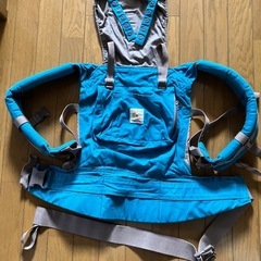 エルゴ　ベビーキャリー　抱っこ紐　usedの画像