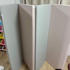 決まりました。
プレイマットの画像