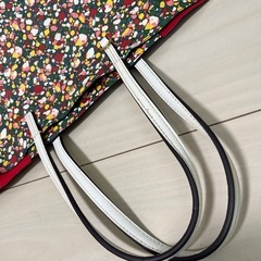 トリーバーチ　トートバックの画像