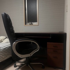 【高級感あり】革製椅子の画像