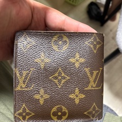 【急ぎ】ルイ・ヴィトンの財布の画像
