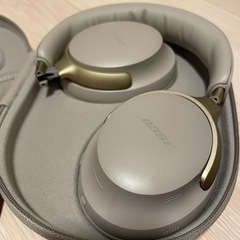 BOSE QuietComfort Ultra ヘッドホン サンドストーンの画像