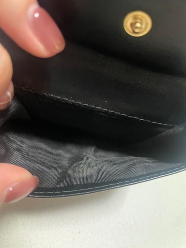 MIU MIU 二つ折り財布