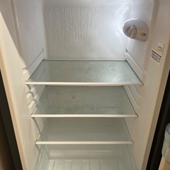 冷蔵庫（一人暮らし用）の画像