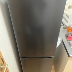 冷蔵庫（一人暮らし用）の画像