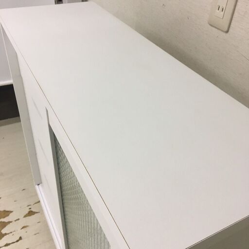  25030  スライドガラス1枚扉 食器棚 キャビネット　幅80cm    ◆大阪市内・東大阪市他 6,000円以上ご購入で無料配達
