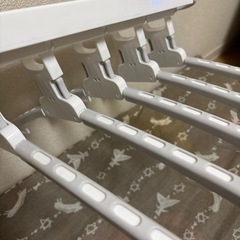 ハンガー　8連　　数回使用のみ美品の画像