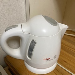 ケトル　電気ポットの画像