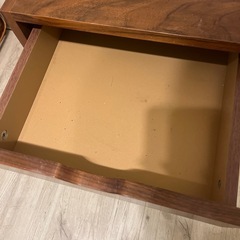 サイドテーブルの画像
