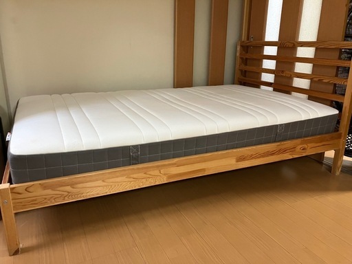 IKEA セミダブルベッド