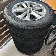 エクストレイル　スタッドレス　タイヤホイールの画像
