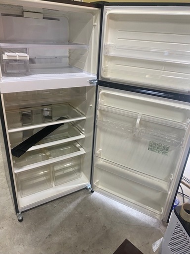 NO B499?福岡市内配送設置無料✨?シャープ SHARP プラズマクラスター搭載冷蔵庫 （545L・右開き） 2ドア ブラック系 