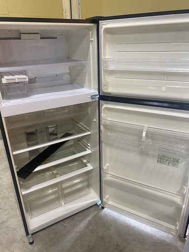 NO B499?福岡市内配送設置無料✨?シャープ SHARP プラズマクラスター搭載冷蔵庫 （545L・右開き） 2ドア ブラック系 