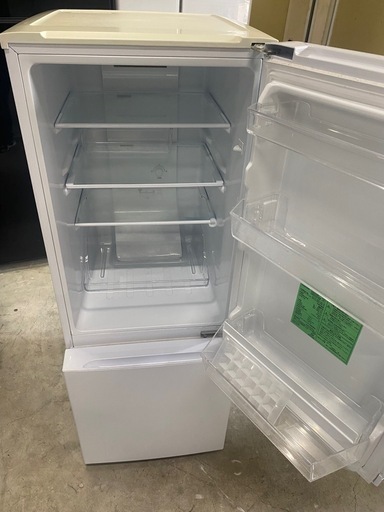 NO B505?福岡市内配送設置無料✨?ヤマダオリジナル 冷蔵庫 159L 右開き 2ドア 幅48.6cm 一人暮し向け 耐熱トップテ