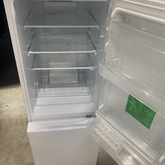 NO B505🌈福岡市内配送設置無料✨🌈ヤマダオリジナル 冷蔵庫 159L 右開き 2ドア 幅48.6cm 一人暮し向け 耐熱トップテーブル REFAGE YRZ-F15MW ホワイト系　2022年の画像